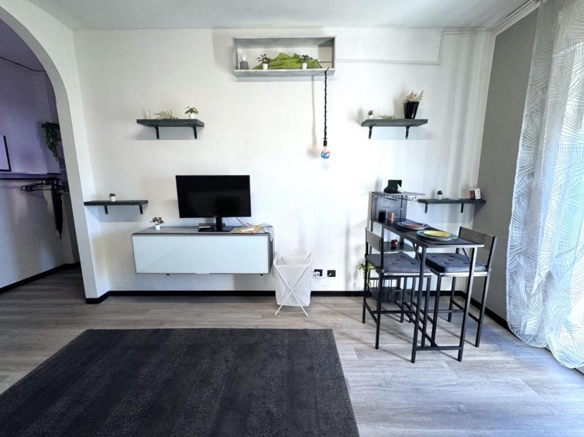 Appartamento Goodvibeshouse Con Idromassaggio Milano Esterno foto